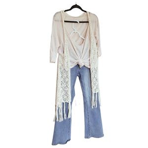 AE Super Stretch Kick Back Bootcut Jeans Size 6S